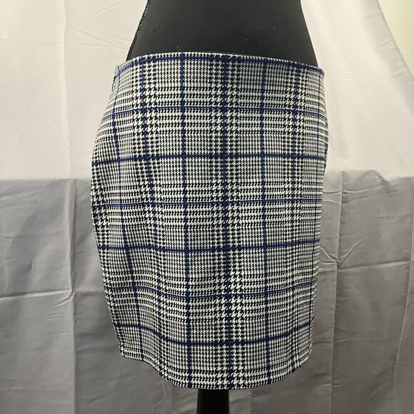 Express Skirt Womens Medium Blue Black White Plaid Houndstooth Pull On Career - Picture 2 of 16